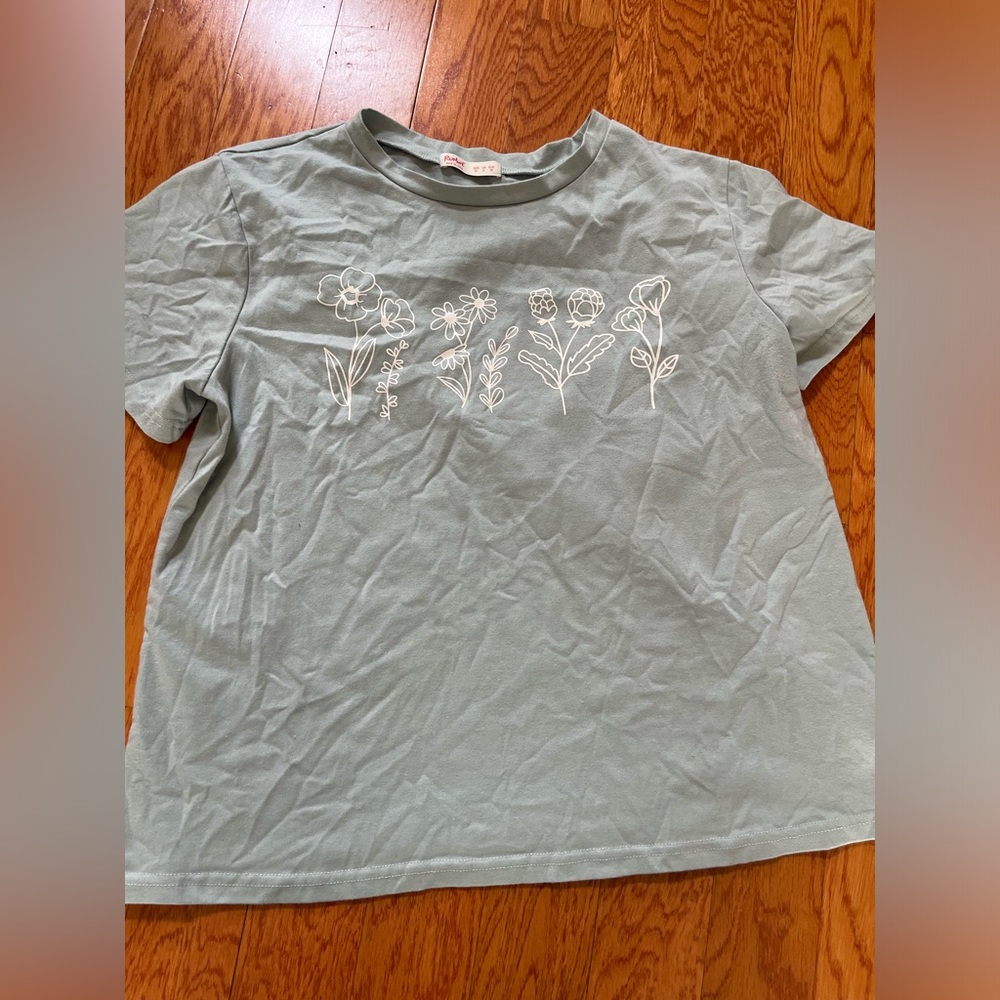 Romwe T-shirt